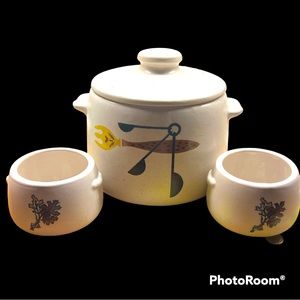 1960’s West Bend Bean Pot and Bowl/Cups